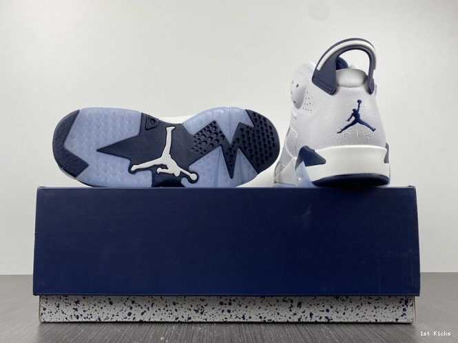 6 Retro (2022) Midnight Navy Jordan CT8529-141 0714